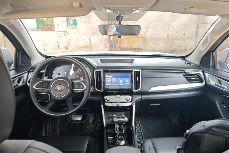 Used Great Wall Poer 2021 2.0T Commercial Version Automatic Diesel Two-Wheel Drive Elite Trim with Long Bed – GW4D20M
