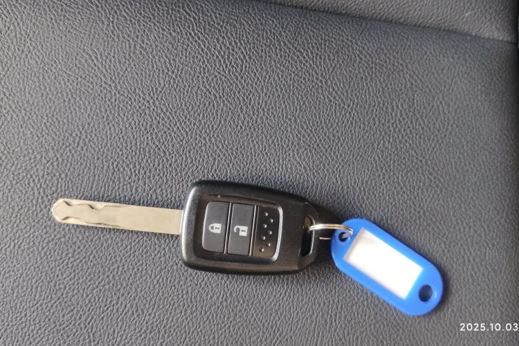 Used Honda Vezel 2015 1.5L CVT two-wheel drive Comfort trim