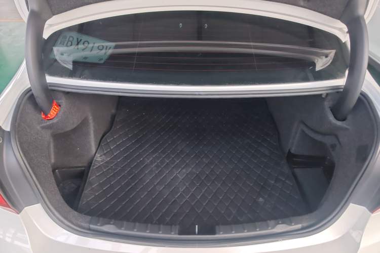 Used BMW 3 Series 2019 320Li Fashion Model
