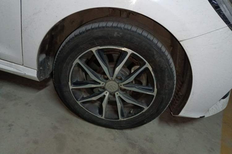 Used BYD Song MAX 2017 1.5T Automatic Smart Connect Elite 7-Seater