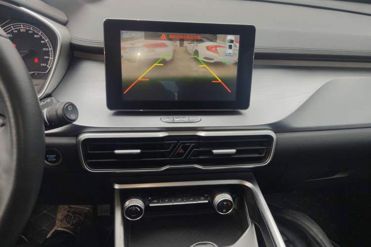 Used Geely Auto Coolray 2020 PRO 240T DCT Hunter
