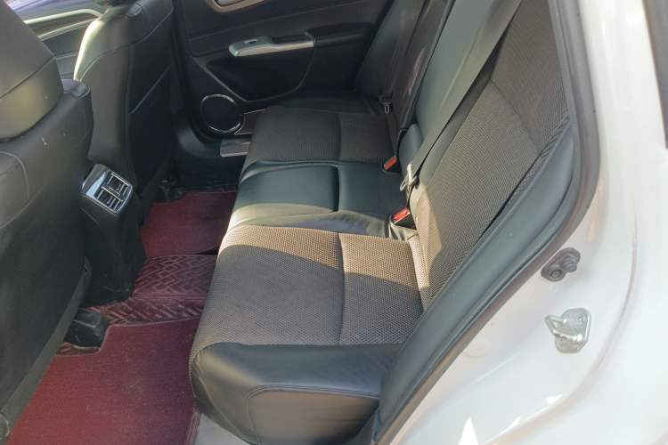 Used Honda Jade 2017 1.8L automatic Comfort version 5 seats
