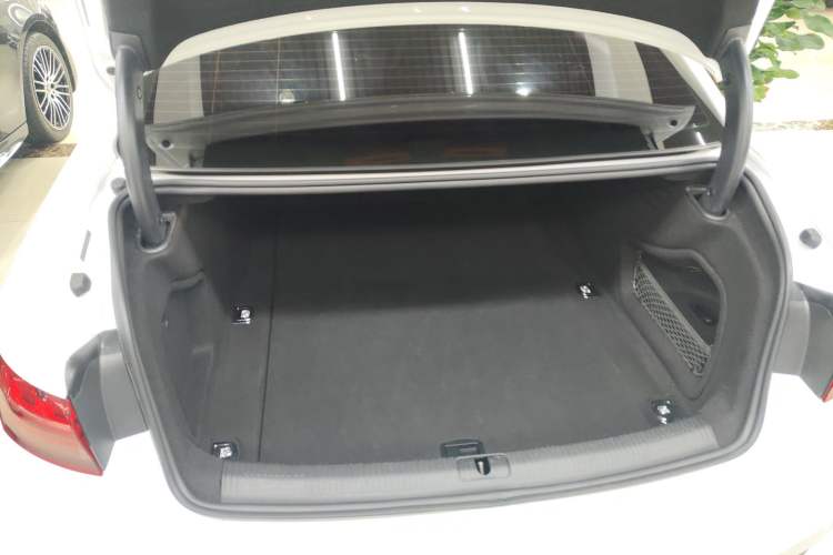 Used Audi A4L 2022 40 TFSI Fashion Dynamic Model
