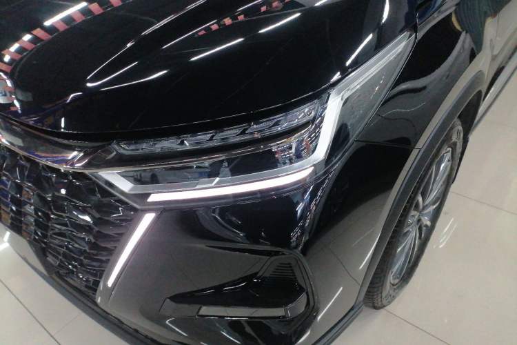 Used Chery Tiggo 8 PRO 2024 Champion Edition 290T Two-Wheel Drive Peak Version 5 Seats
