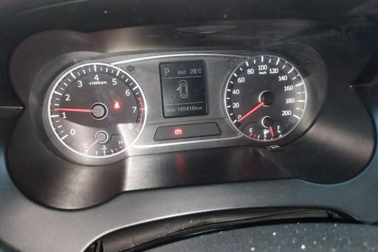 Used Land X7 2015 2.0T Panoramic Prestige Edition
