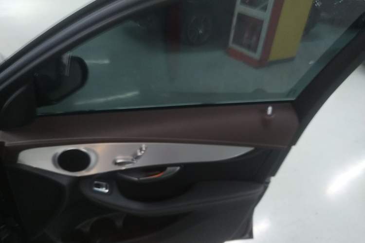 Used Mercedes-Benz GLC 2020 GLC 260 L 4MATIC Dynamic Model
