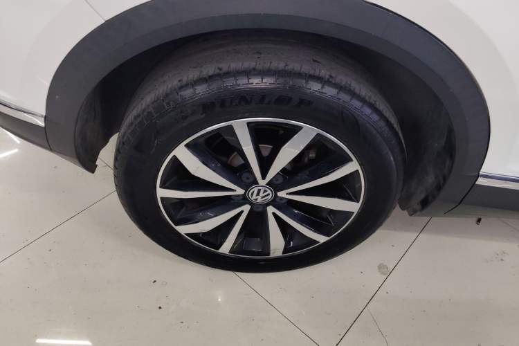 Used Volkswagen T-ROC 2018 280TSI DSG Two-Wheel-Drive Comfort Version China V Standard