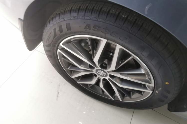 Used BYD Qin PLUS 2024 Honor Edition EV 510KM Beyond Model
