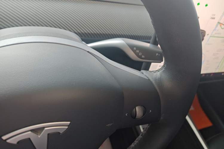 Used Tesla Model Y 2021 Standard Range Rear-Wheel Drive Version