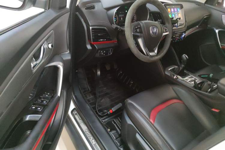 Used Changan CS55 2017 1.5T Manual Xuan Dong Model