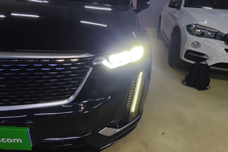 Used Cadillac XT6 2020 28T Six-Seater Luxury Version
