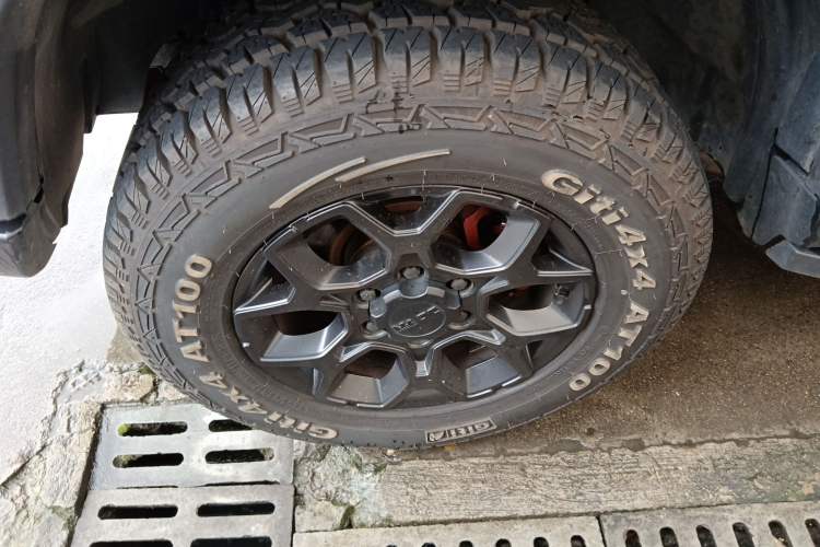 Used Beijing Auto BJ40 2021 2.0D Automatic Four-Wheel Drive Blade Hero Edition Adventurer Type
