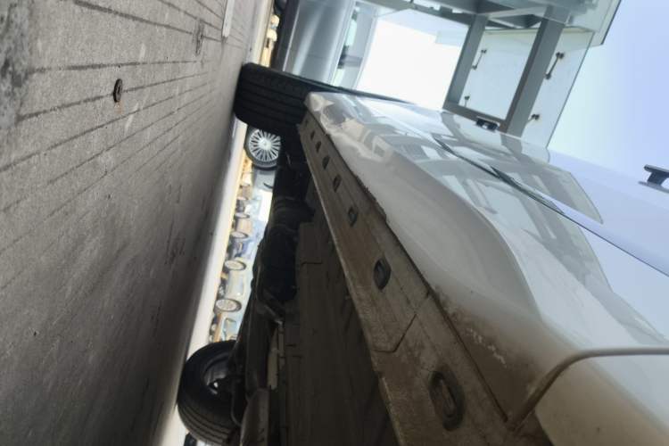 Used Chery Tiggo 9 2025 2.0T Automatic Two-Wheel Drive Luxury Edition 5 Seats
