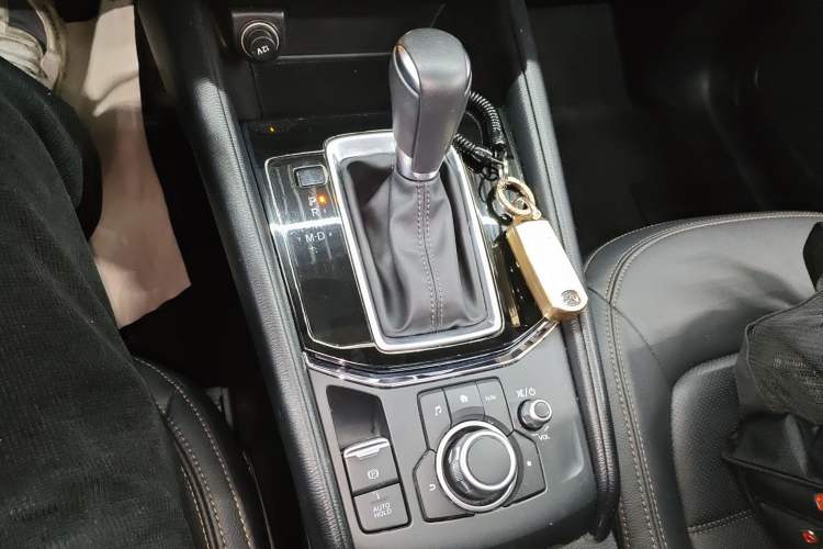 Used Mazda CX-5 2020 Revised Version 2.0L Automatic Two-Wheel Drive ZhiZun Trim