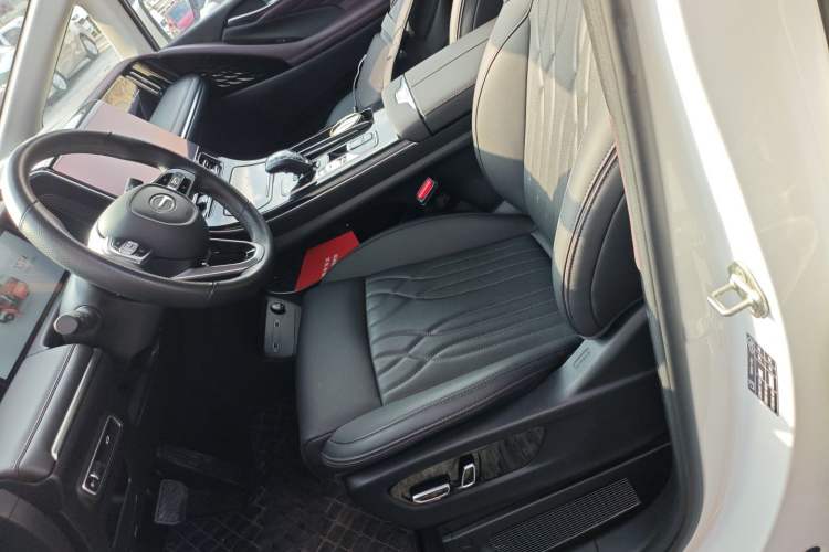 Used GAC Trumpchi M8 2024 Master Series 400T Prestige Edition
