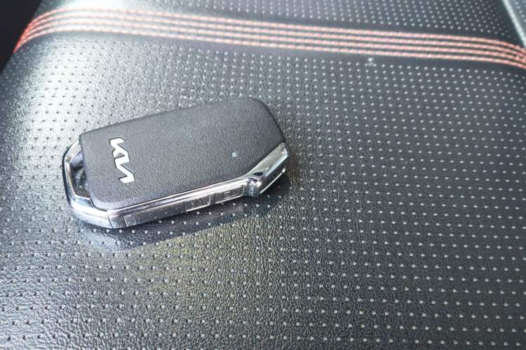 Used Kia KX3 2021 1.5L CVT Trend Edition
