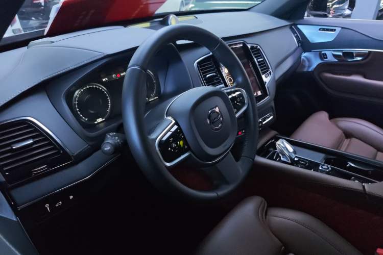 Used Volvo XC90 New Energy 2022 Facelift E-Drive Hybrid T8 Luxury Prestige 7-Seater
