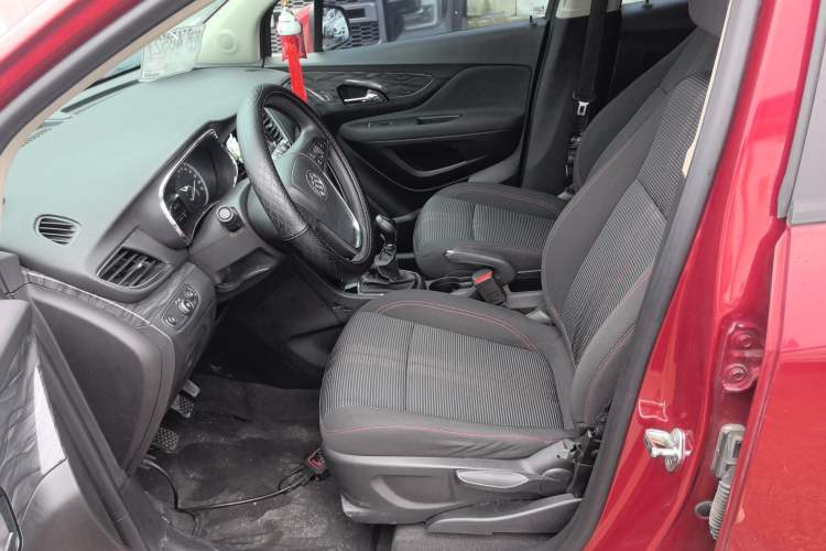 Used Buick Encore 2016 18T Manual Two-Wheel Drive Urban Advanced Model
