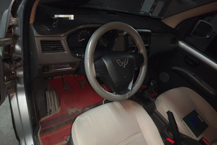 Used Wuling Rongguang S 2021 1.2L Standard Model Window-Sealed Car with Air Conditioning 2 Seats LSI
