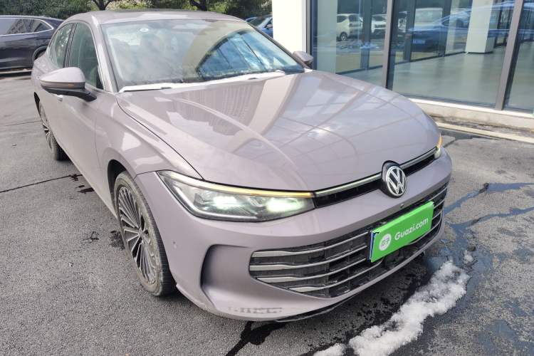 Used Volkswagen Passat 2025 Pro 380TSI Dragon Supreme Edition