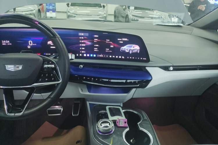 Used Cadillac OPTIQ 2024 Four-Wheel Drive Long-Range Version
