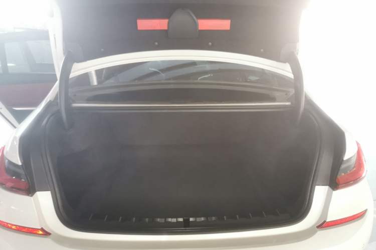 Used BMW 3 Series 2022 325Li M Sport Package