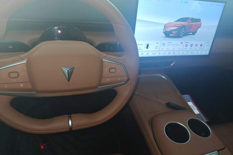 Used  S07 2024 215Max Qiankun Intelligent Driving ADS SE Range-Extended Version
