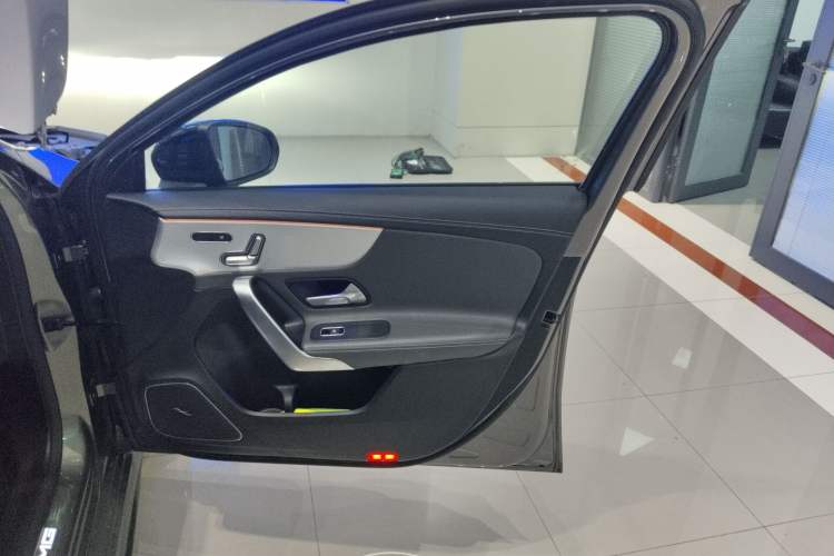 Used Mercedes-Benz A-AMG 2020 AMG A 35 L 4MATIC
