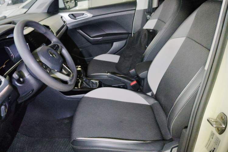 Used Volkswagen Tacqua 2021 200TSI DSG JoyConnect Edition
