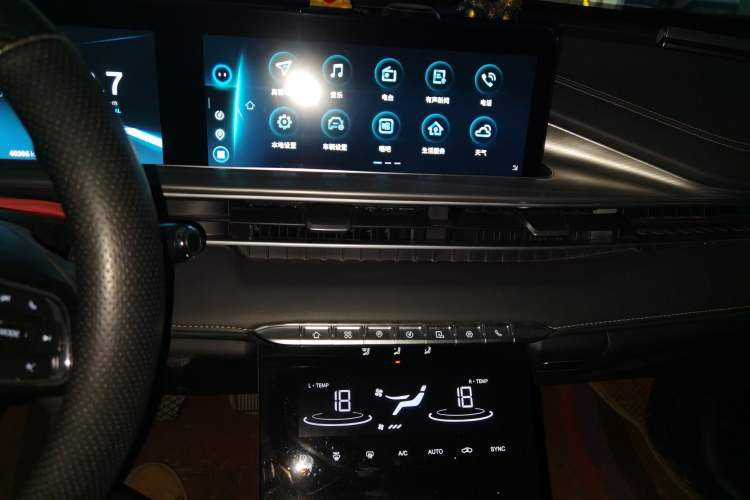 Used Chery Tiggo 8 PLUS 2021 290TGDI DCT Haoting Edition