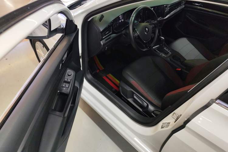 Used Volkswagen Bora 2021 1.5L Automatic Comfort Smart Connect Edition
