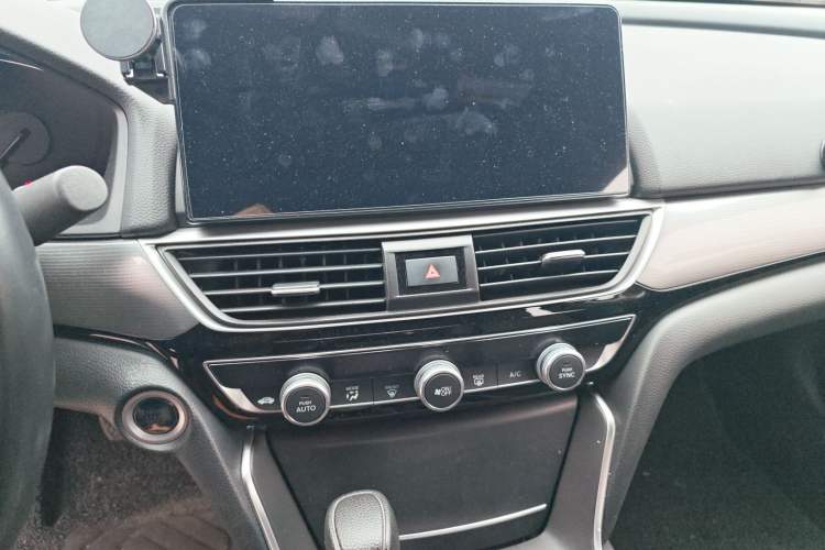 Used Honda Inspire 2022 260TURBO Elegant Edition
