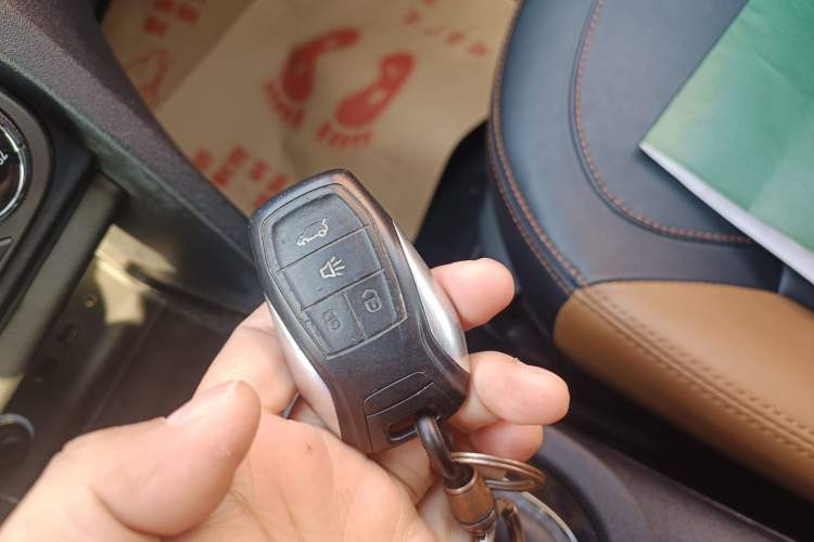 Used Soueast DX7 2017 1.5T Manual Triumph Edition
