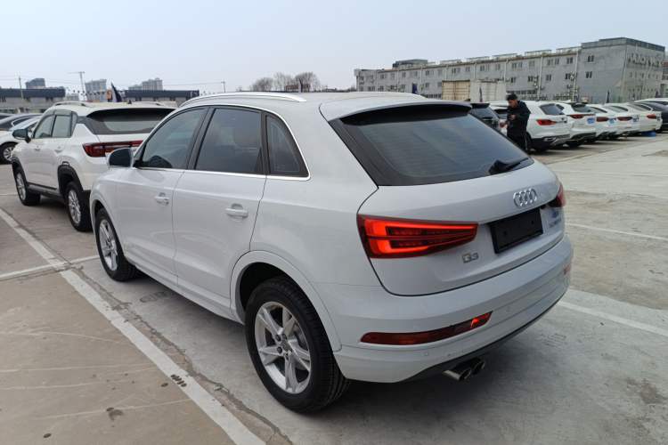 Used Audi Q3 2017 30 TFSI Fashion Model
