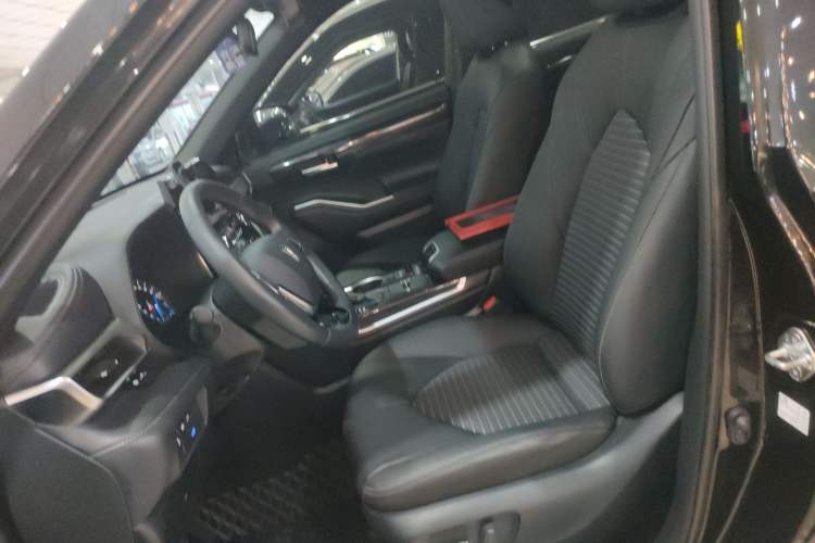 Used Toyota Crown Kluger 2023 2.5L HEV Four-Wheel Drive Luxury Edition
