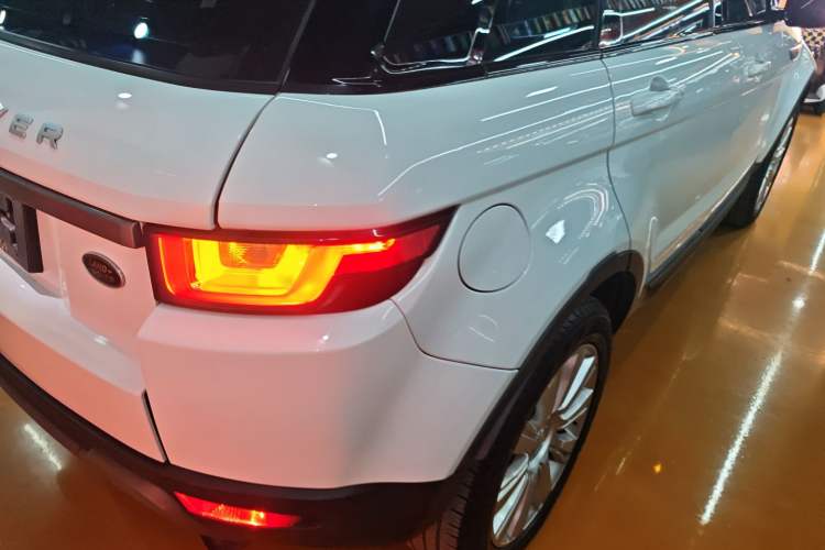 Used Land Rover Range Rover Evoque 2016 2.0T SE Smart Glow Edition