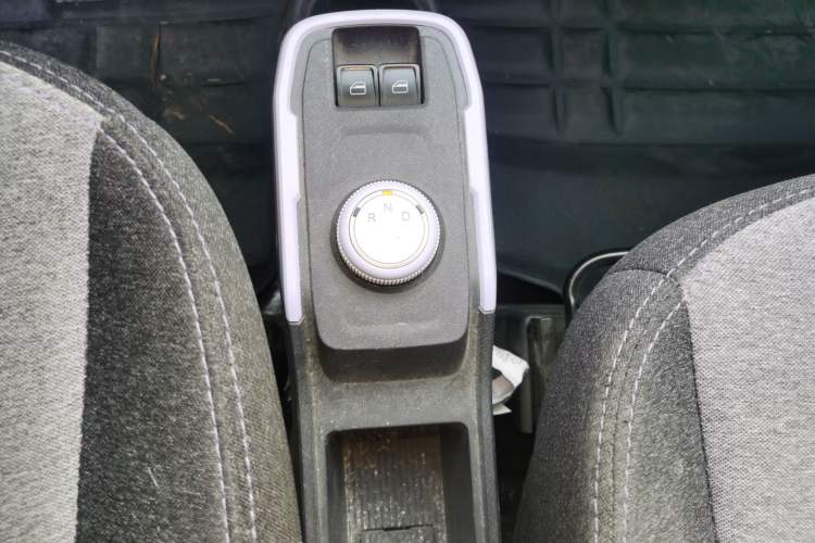 Used Chery QQ Ice Cream 2022 170km Sundae Phosphate Lithium-Ion
