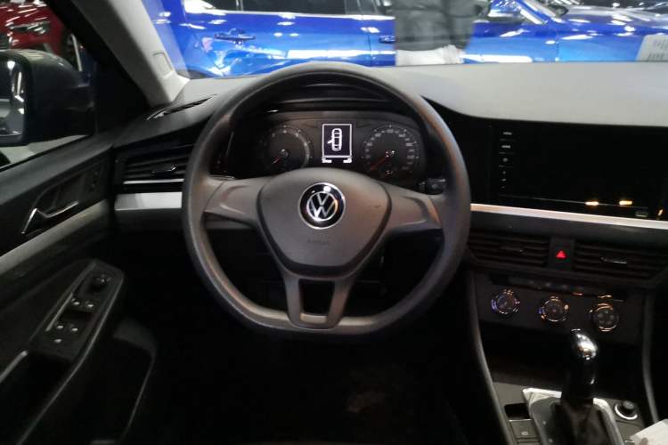 Used Volkswagen Bora 2021 1.5L Automatic Fashionable Smart Connectivity Version
