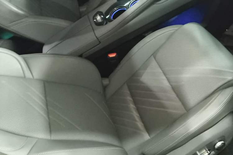 Used Zeekr 001 2025 YOU Edition 100 kWh All-Wheel Drive
