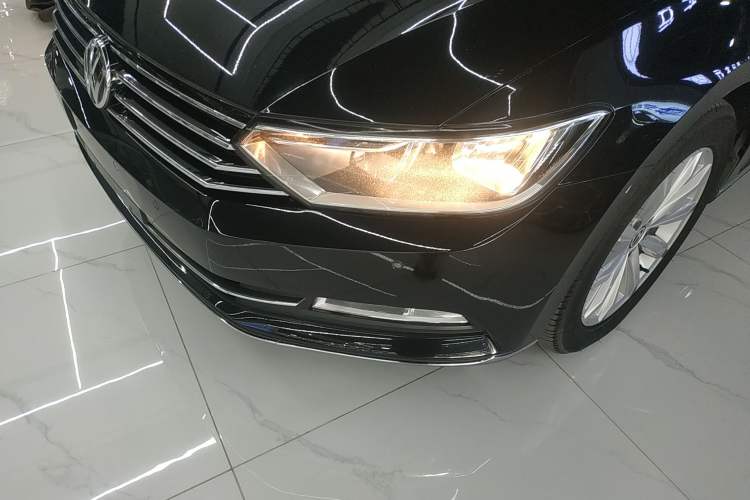 Used Volkswagen Magotan 2017 330TSI DSG Leading Model