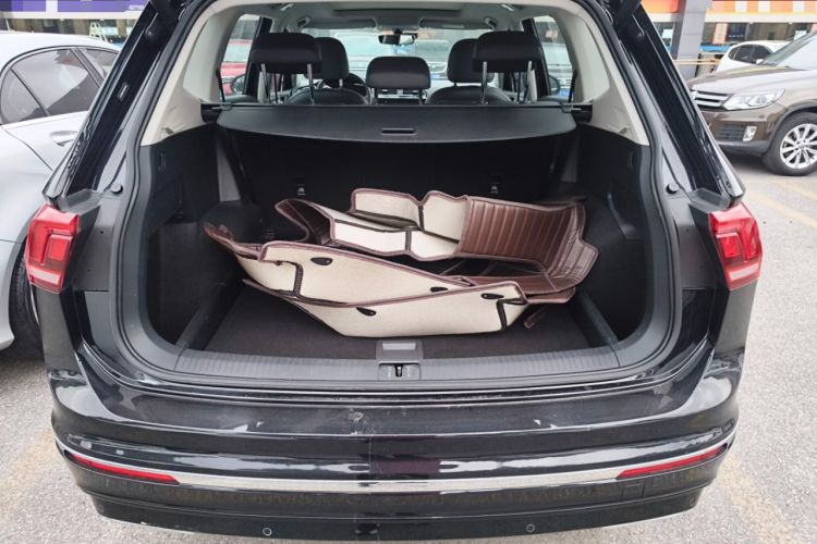 Used Volkswagen Tiguan L 2021 330TSI Automatic Two-Wheel Drive R-Line Enhanced Edition
