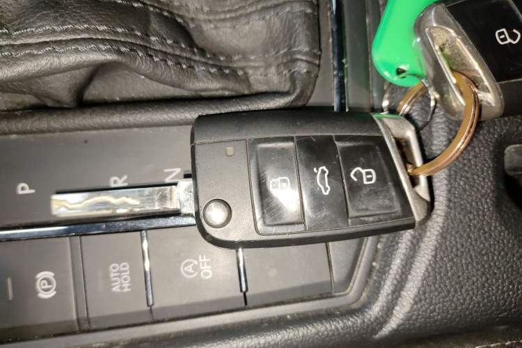 Used Volkswagen Lavida 2021 1.5L Automatic Vision Edition