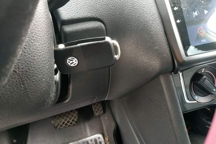 Used Volkswagen Polo 2014 1.6L Automatic Comfort Edition