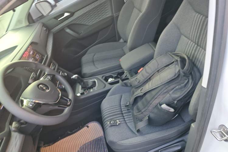 Used Volkswagen Tharu 2022 280TSI Two-Wheel Drive Trend Edition