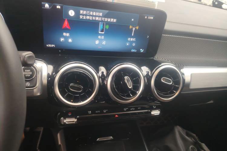 Used Mercedes-Benz GLB 2024-Year Restyled GLB 200 Dynamic Edition