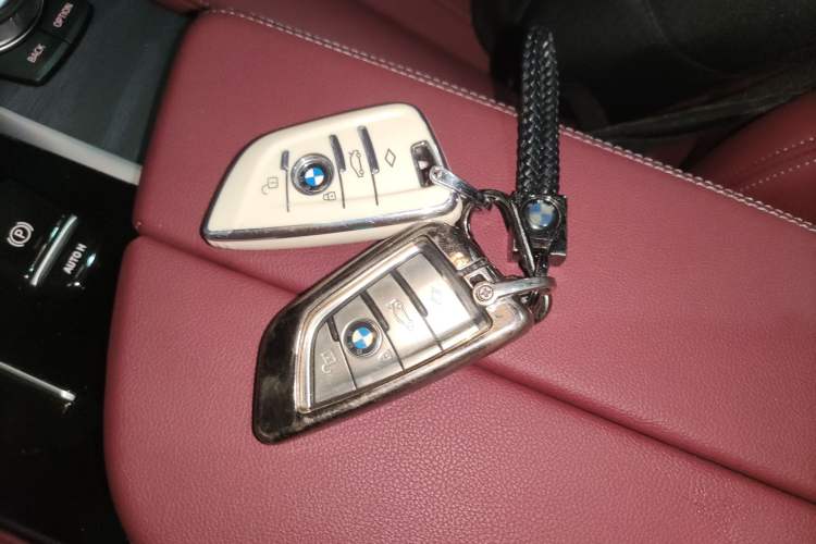 Used BMW 5 Series 2023 Restyled 530Li Leading Edition M Sport Package
