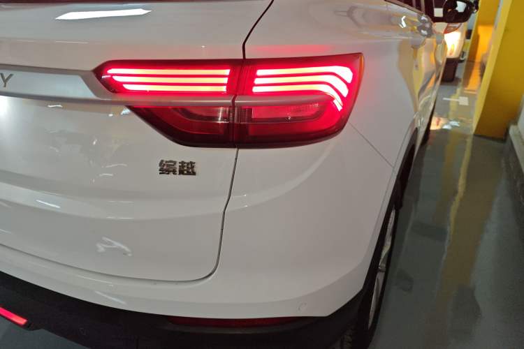 Used Geely Auto Coolray 2020 PRO 240T DCT Hunter
