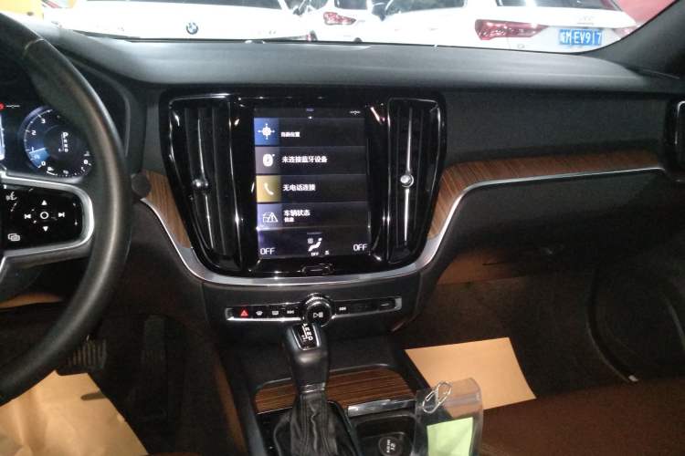 Used Volvo S60 2021 T4 Zhiyuan Luxury Edition