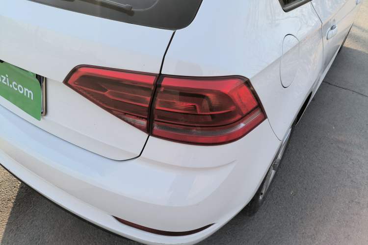 Used Volkswagen Santana 2015 Haval H6 1.6L Automatic Luxury Model
