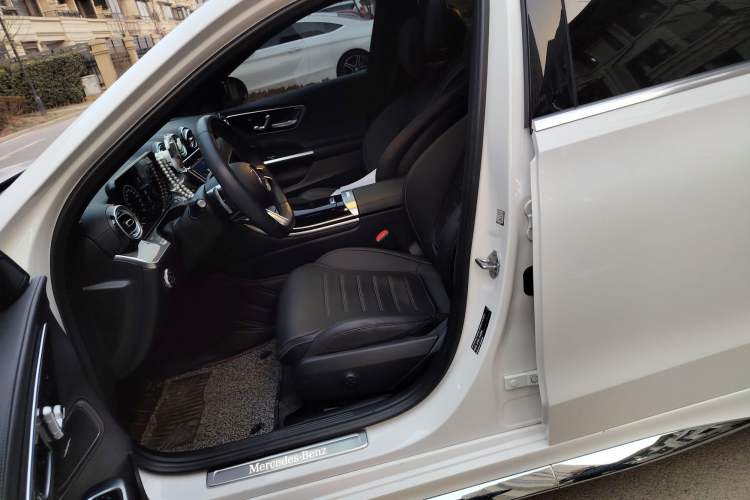 Used Mercedes-Benz C-Class 2023 Restyled C 260 L Sport Edition